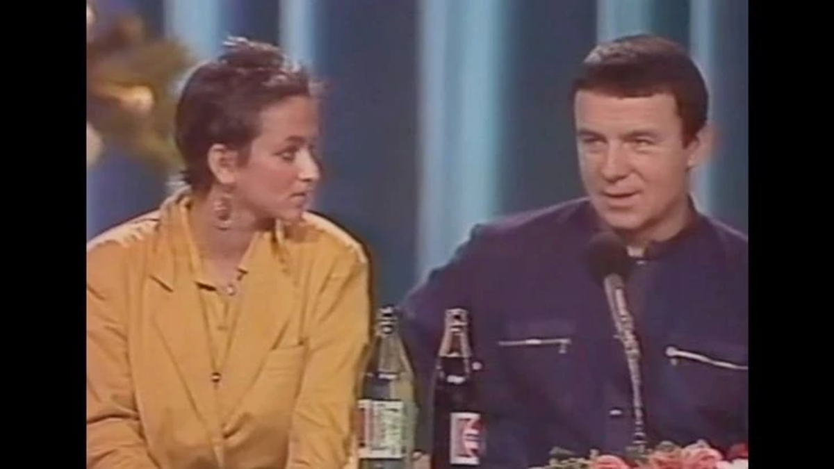«Человек, заряжавший воду для миллионов»: умер Анатолий Кашпировский