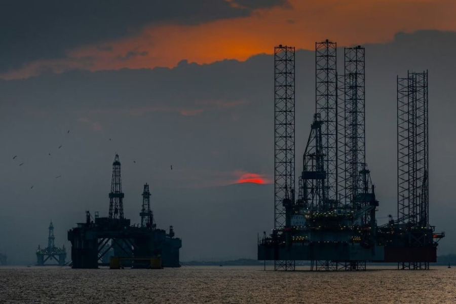 Июльские нефтегазовые доходы бюджета выросли на 250 млрд рублей