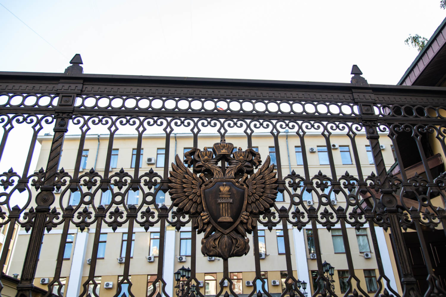 Генпрокуратура потребовала снять партию «Яблоко» с выборов в Госдуму