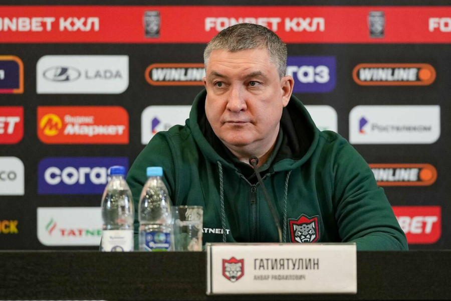 Виталий Давыдов связал летние потери «Ак Барса» с характером наставника команды