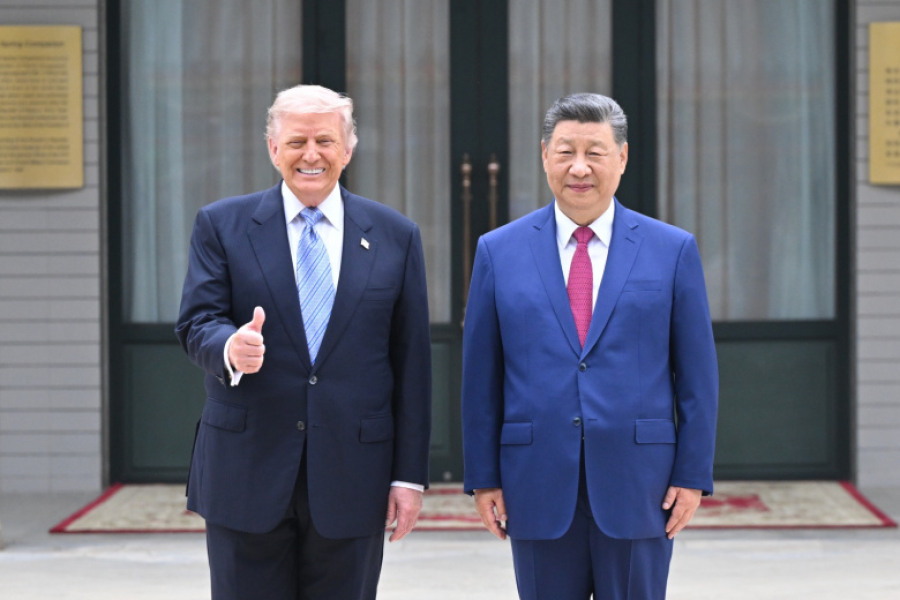 Приехал унижаться и просить: Си показал Трампу, кто теперь диктует условия